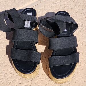 Steve Madden black 3" Espadrilles